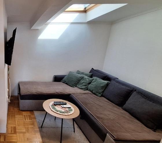 Apartman Ellye Lukavica Kültér fotó