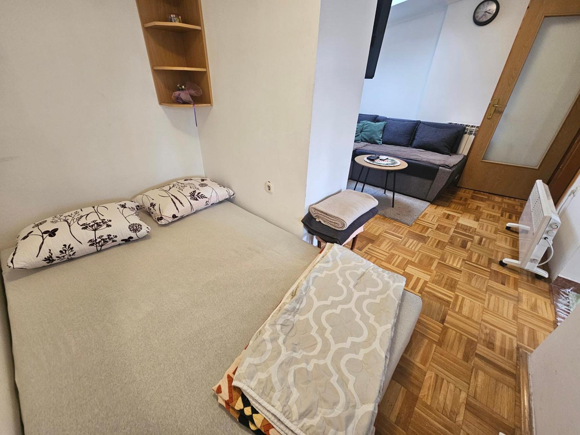 Apartman Ellye Lukavica Kültér fotó